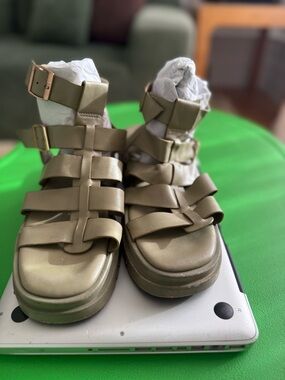 Chunky Olive Green Strappy Platform Sandals